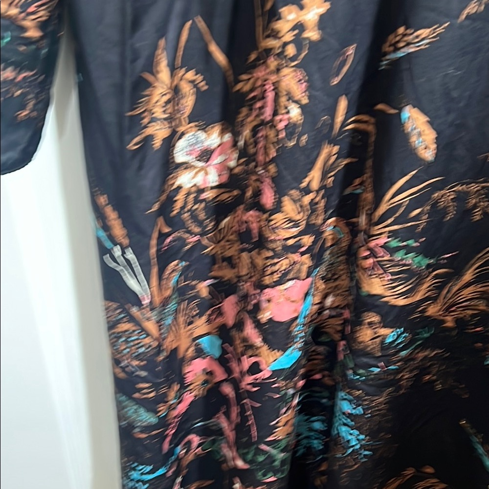 Wilfred Multicolor Patterned Garment - Picture 9 of 9